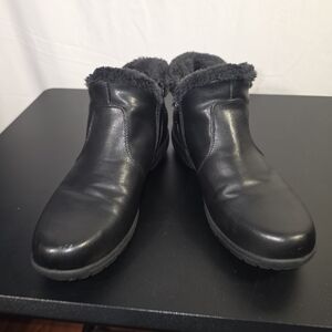 G.H. Bass & Co. Women's Black Winter Boots